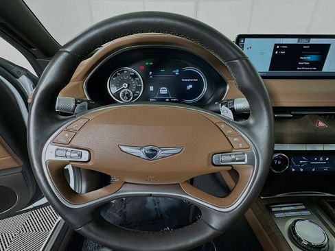 Used 2024 Genesis G80 Advanced image 15