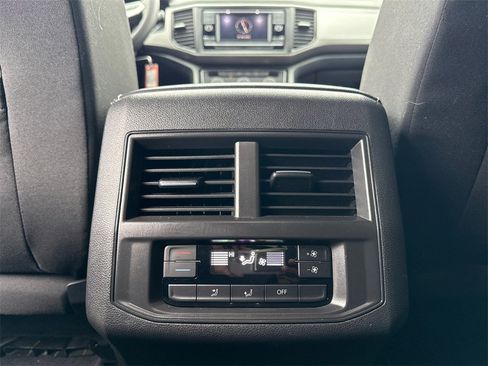 Used 2021 Volkswagen Atlas S image 16