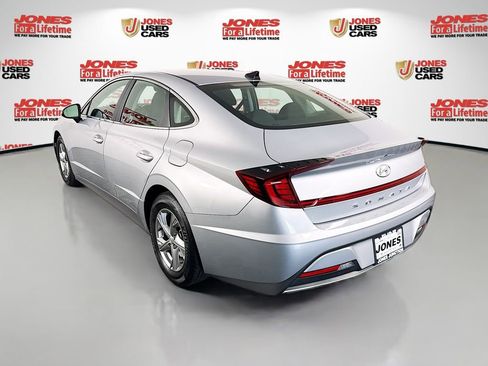 Certified 2023 Hyundai Sonata SE FWD image 2