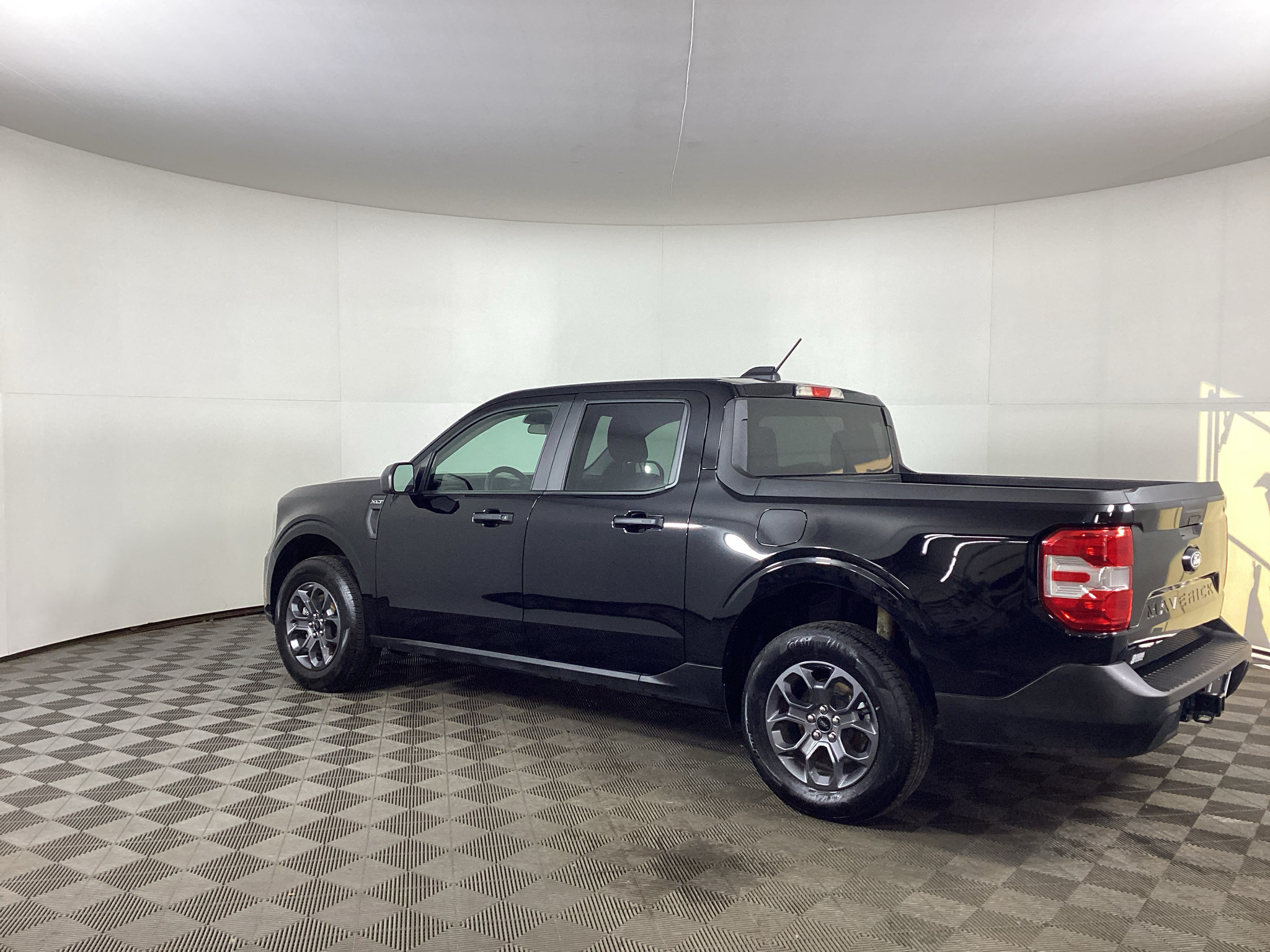Used 2026 Ford Maverick XLT AWD/4WD image 4