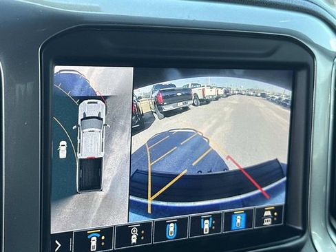 Used 2022 Chevrolet Silverado 2500 LTZ w/ LTZ Convenience Package image 29