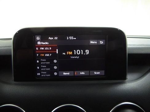 Used 2019 Kia Stinger image 14