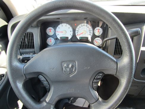 Used 2003 Dodge Ram 1500 Truck ST image 29