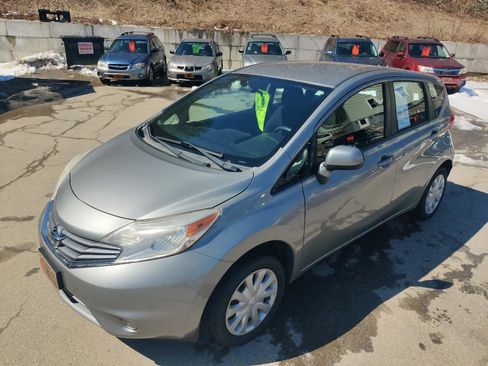 Used 2014 Nissan Versa Note S image 2