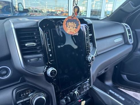 Used 2024 RAM 1500 Big Horn AWD/4WD image 6