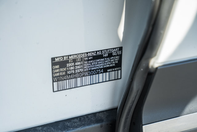 Certified 2023 Mercedes-Benz GLB 250 4MATIC w/ Premium Package image 41