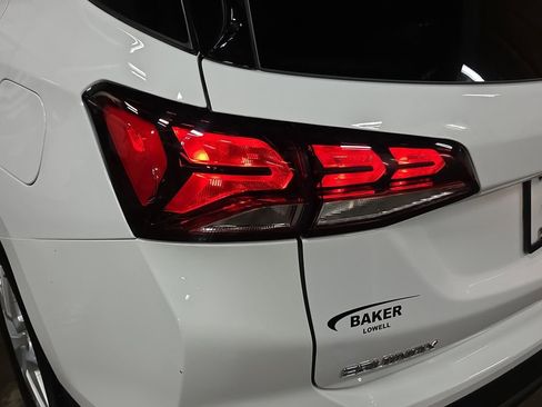 Used 2024 Chevrolet Equinox LT w/ LPO, Floor Liner Package image 37