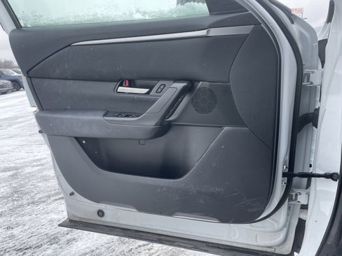 Used 2023 MAZDA CX-50 2.5 S w/ Accent Package image 15