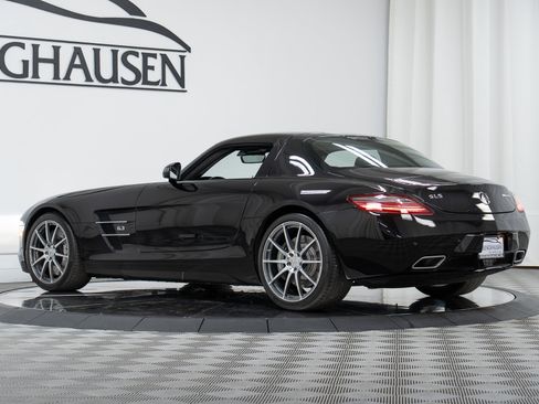 Used 2011 Mercedes-Benz SLS AMG Coupe image 35