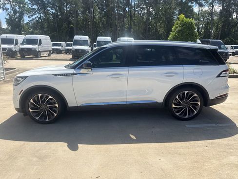Used 2020 Lincoln Aviator Reserve w/ Equipment Group 201A RWD image 7
