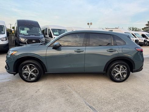 Used 2025 Honda HR-V EX-L image 8