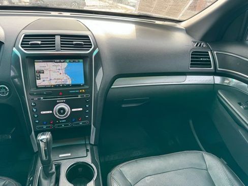 Used 2016 Ford Explorer Sport w/ Equipment Group 401A AWD/4WD image 27