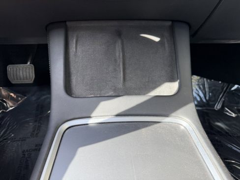 Used 2022 Tesla Model 3 image 28