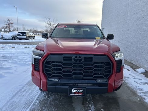 Used 2024 Toyota Tundra Limited image 2
