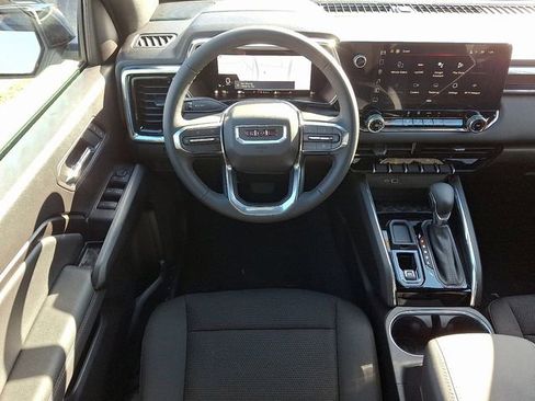 New 2026 GMC Canyon Elevation image 7