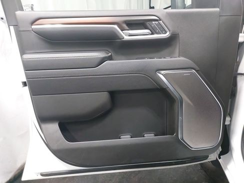 Used 2024 GMC Sierra 2500 Denali w/ Denali Reserve Package image 28