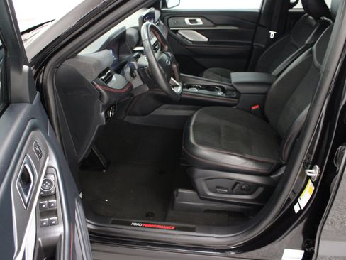 Used 2025 Ford Explorer ST w/ Sun And Sound Package AWD/4WD image 14