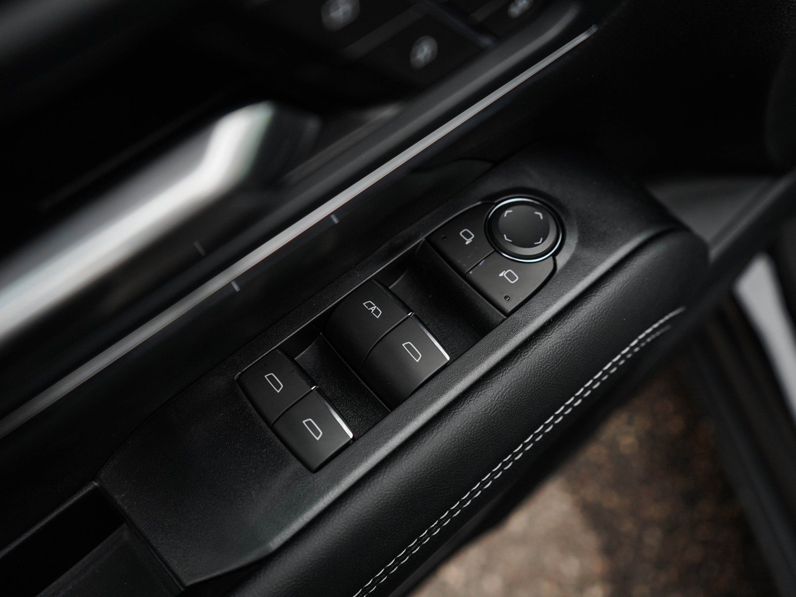 New 2027 GMC Terrain Denali AWD/4WD image 17