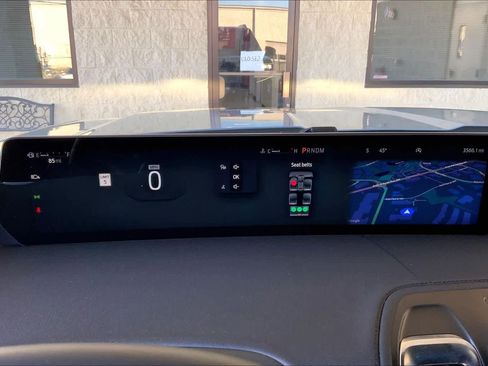 Used 2025 Ford Expedition Tremor image 26