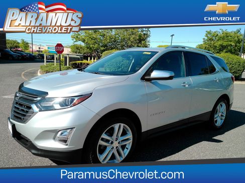 Certified 2021 Chevrolet Equinox Premier w/ LPO, Floor Liner Package AWD/4WD image 1