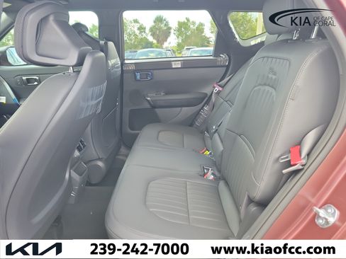 New 2027 Kia Seltos X-Line SX AWD/4WD image 13
