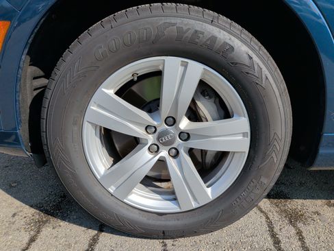 Used 2019 Audi Q7 2.0T Premium Plus w/ Premium Plus Package image 13