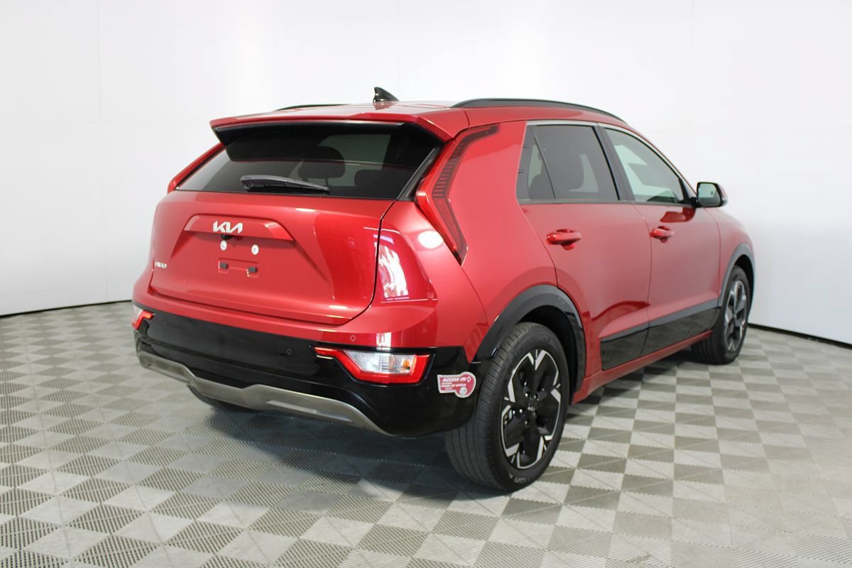 Used 2024 Kia Niro Wind FWD image 29