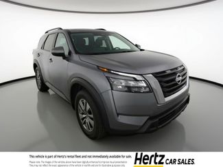 Used 2025 Nissan Pathfinder SV FWD video 1
