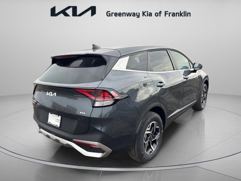 New 2025 Kia Sportage LX image 7