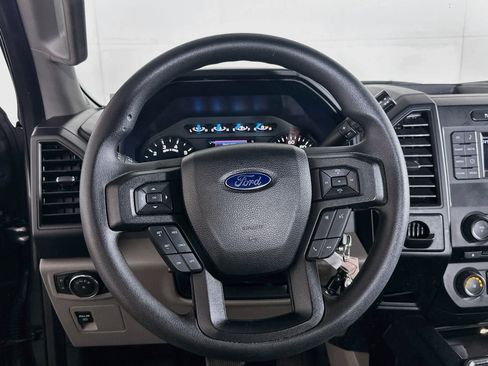 Used 2016 Ford F150 XL w/ Equipment Group 101A Mid RWD image 17