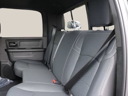New 2026 RAM 2500 Warlock AWD/4WD image 15