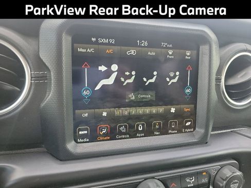 Used 2022 Jeep Wrangler Unlimited Sahara w/ Cold Weather Group AWD/4WD image 16