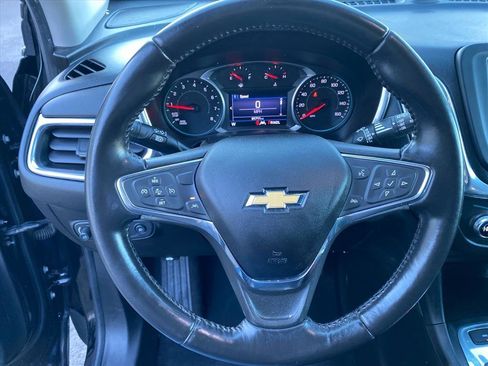 Used 2020 Chevrolet Equinox LT w/ Midnight Edition image 10