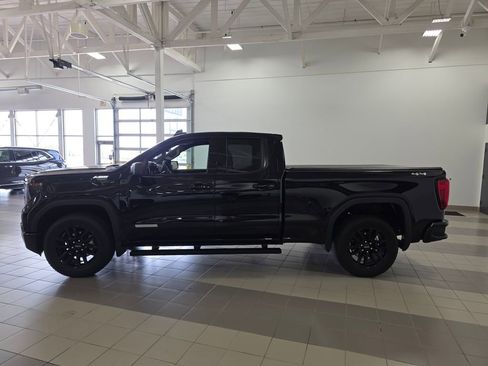 Used 2024 GMC Sierra 1500 Elevation AWD/4WD image 2