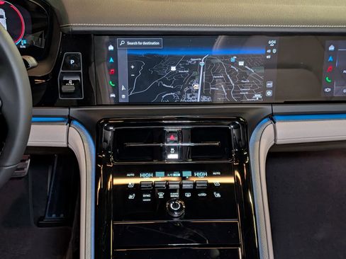 New 2026 Porsche Panamera 4 image 28