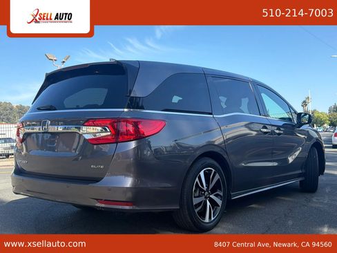 Used 2018 Honda Odyssey Elite image 4