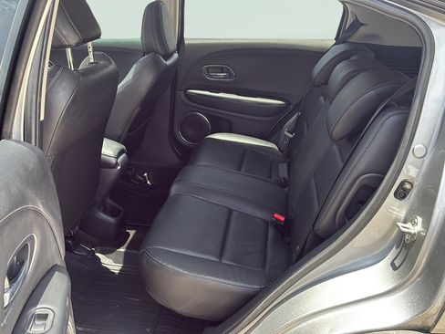 Used 2022 Honda HR-V EX-L image 16