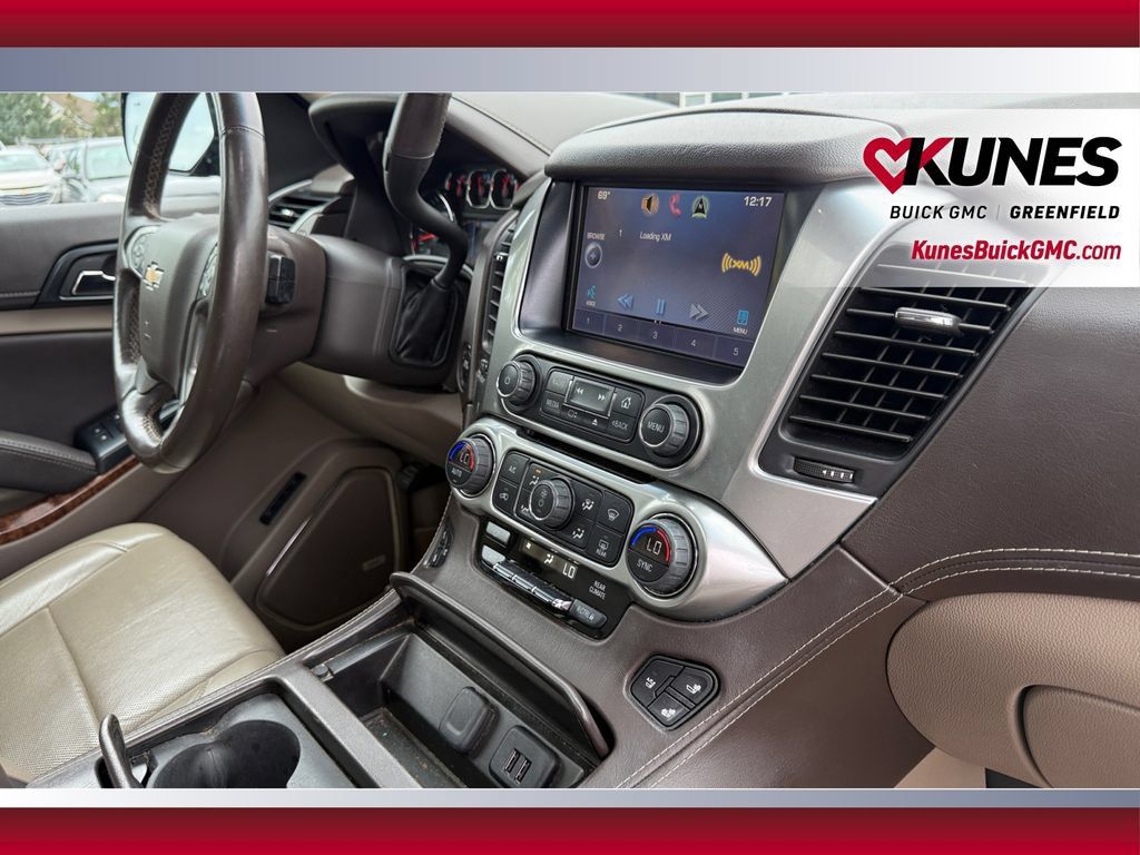 Used 2015 Chevrolet Suburban LTZ AWD/4WD image 47