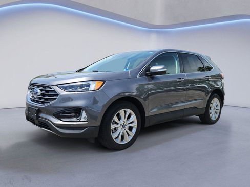 Used 2022 Ford Edge Titanium w/ Equipment Group 301A AWD/4WD image 7