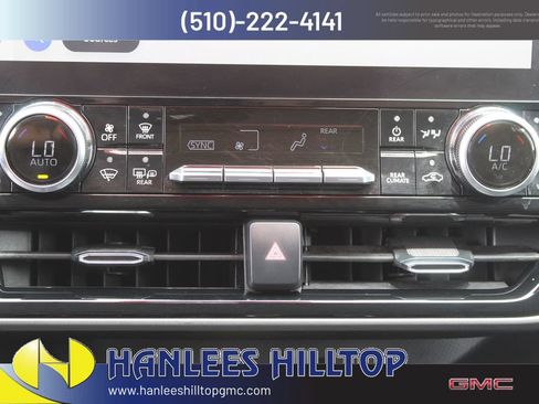 Used 2023 Toyota Highlander Limited FWD image 27