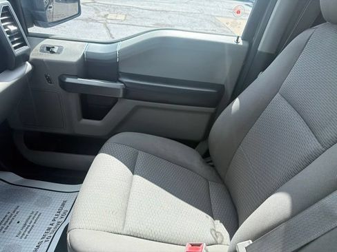 Used 2020 Ford F150 XLT w/ Equipment Group 302A Luxury AWD/4WD image 32