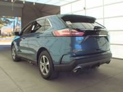 Used 2019 Ford Edge SEL w/ Equipment Group 201A AWD/4WD image 2