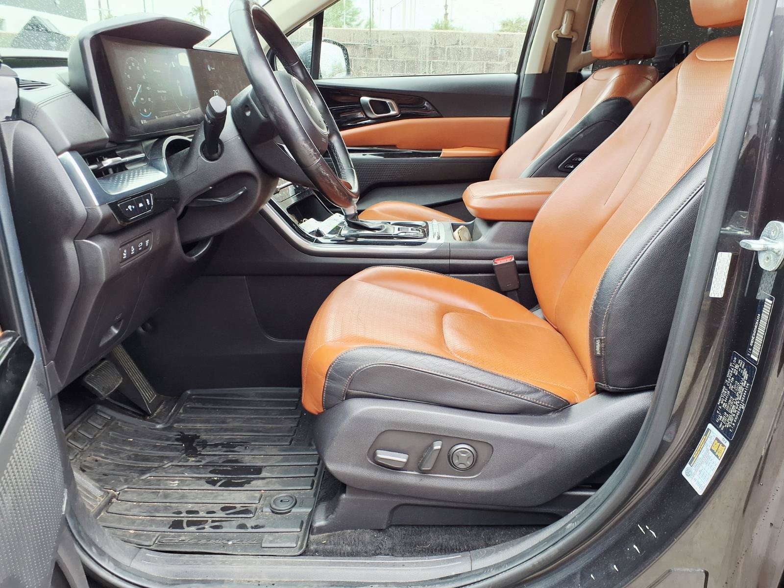 Used 2022 Kia Carnival SX Prestige FWD image 22