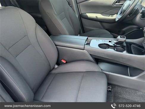 New 2026 Nissan Rogue S image 24