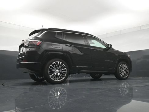 Used 2024 Jeep Compass Limited w/ Elite Group AWD/4WD image 24