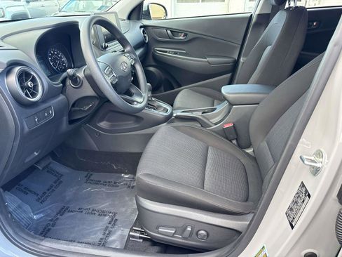 Used 2023 Hyundai Kona SEL image 9
