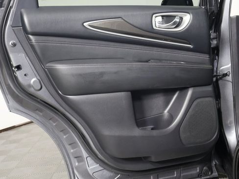 Used 2019 INFINITI QX60 Luxe w/ Essential Package FWD image 14