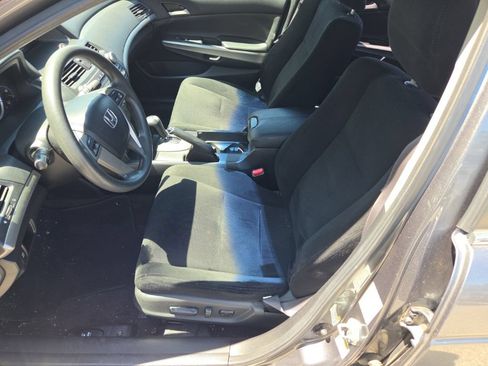 Used 2009 Honda Accord EX image 10