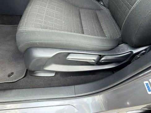Used 2025 Honda HR-V LX image 20