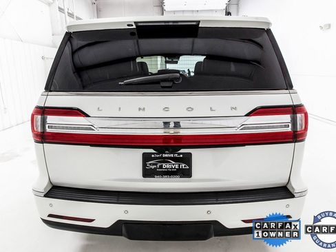 Used 2021 Lincoln Navigator Reserve w/ Luxury Package image 5